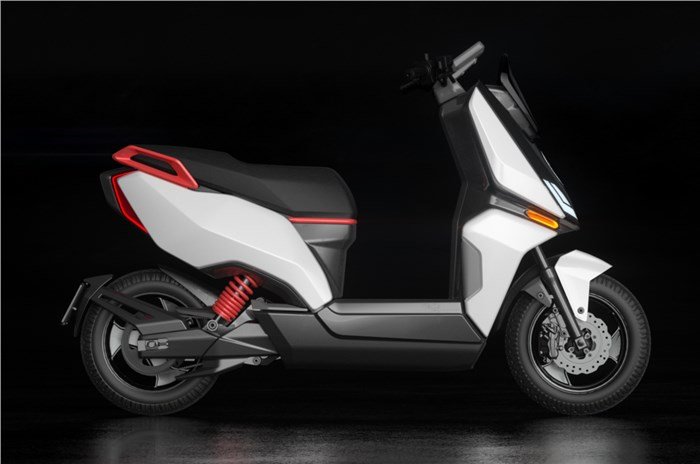 LML opens bookings for ’Star’ electric scooter