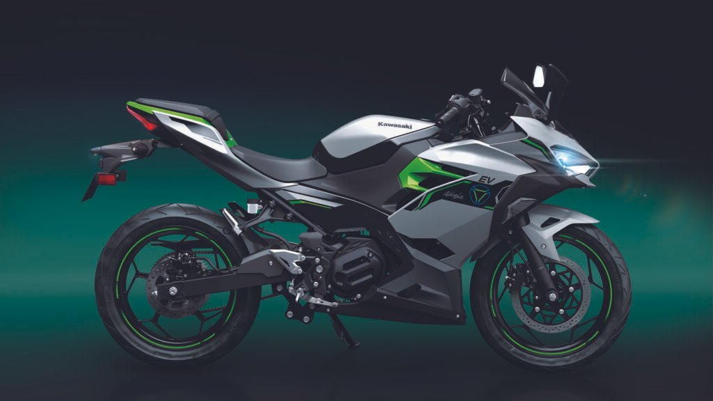 FhTumdOXgA069Ok Kawasaki showcases Ninja EV & Z EV bikes, will debut in 2023