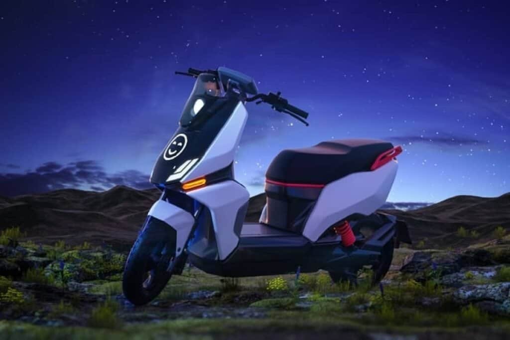 LML opens bookings for ’Star’ electric scooter