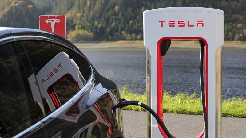 Can non Tesla electric cars use Tesla EV chargers 1 Tesla's EV charging standard will be adopted by Volkswagen Group