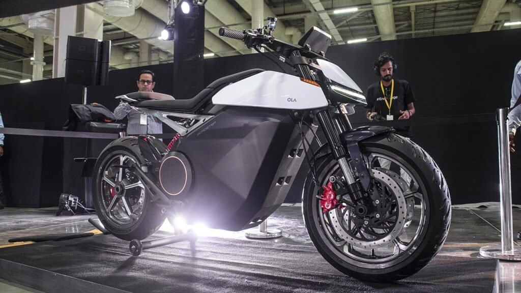 Ola Electric Launches Groundbreaking 'Roadster' E-Motorcycle Series Starting at Rs 74,999