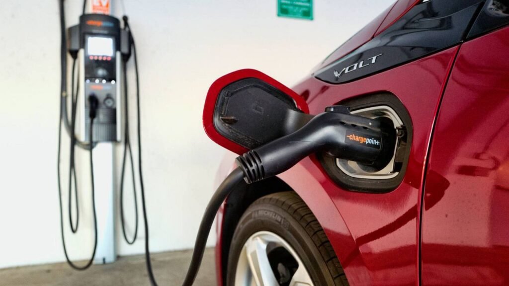 101718 la electric vehicle charging ap 03082022 The government has approved an EV policy aimed at promoting India as a destination for EV manufacturing