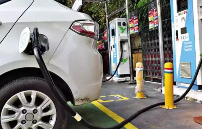 EV Charging Station Boom: Delhi Leads the Charge with Doubling Electricity Consumption in FY25