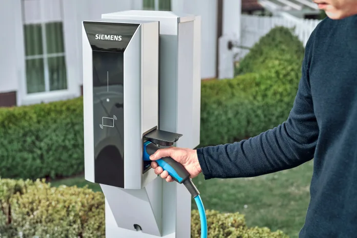 Siemens announces 6,000+ job cuts in automation and EV charging as it restructures for future growth in electric mobility.