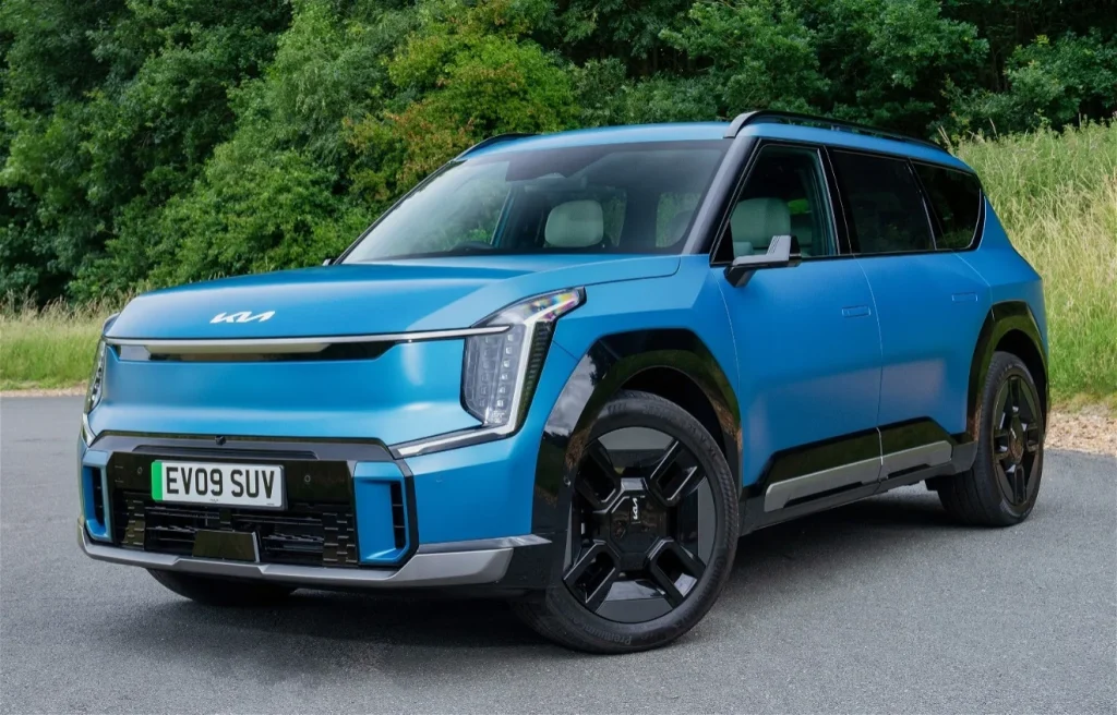 Kia mass market EV representation 1024x656 1 Kia Carens EV Spotted: The Future of Electric Vehicles