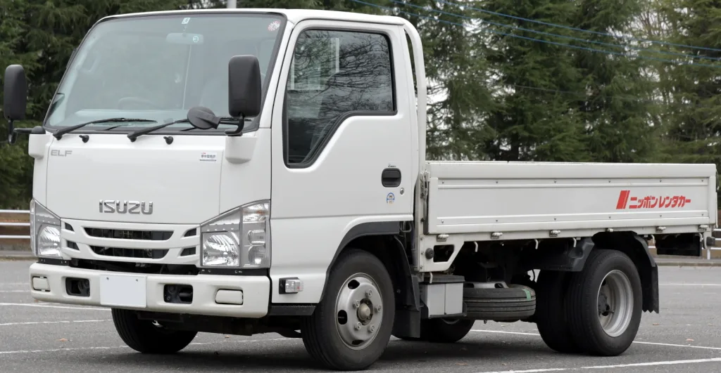 Nippon Rent A Car Isuzu Elf NJR85A Accelera Powers Isuzu Trucks with Next-Gen EV Tech