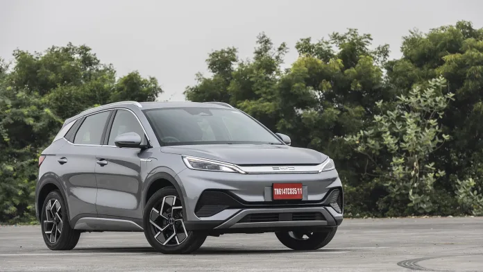 Delhi’s EV policy mandates the 3rd private car to be electric, accelerating the city’s transition to greener transportation.