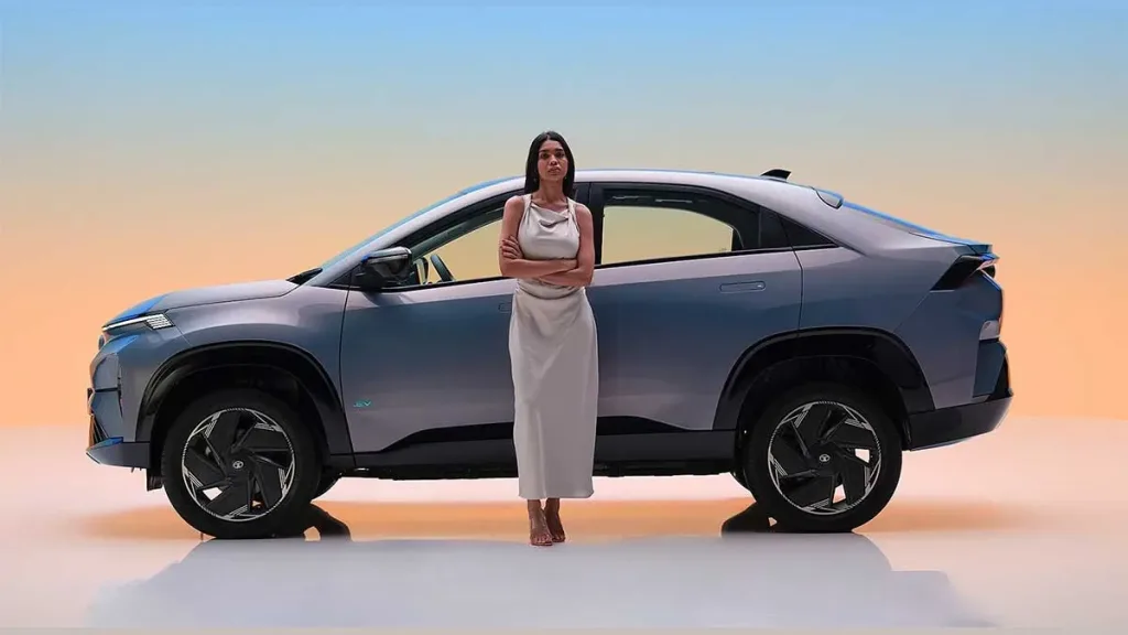 Nitin Gadkari: EVs to get Price Parity with Petrol Cars in 6 Months