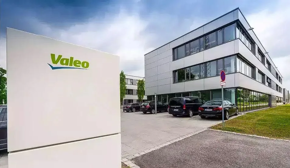 Valeo Valeo Expands in India: Boosts Indian EV Growth
