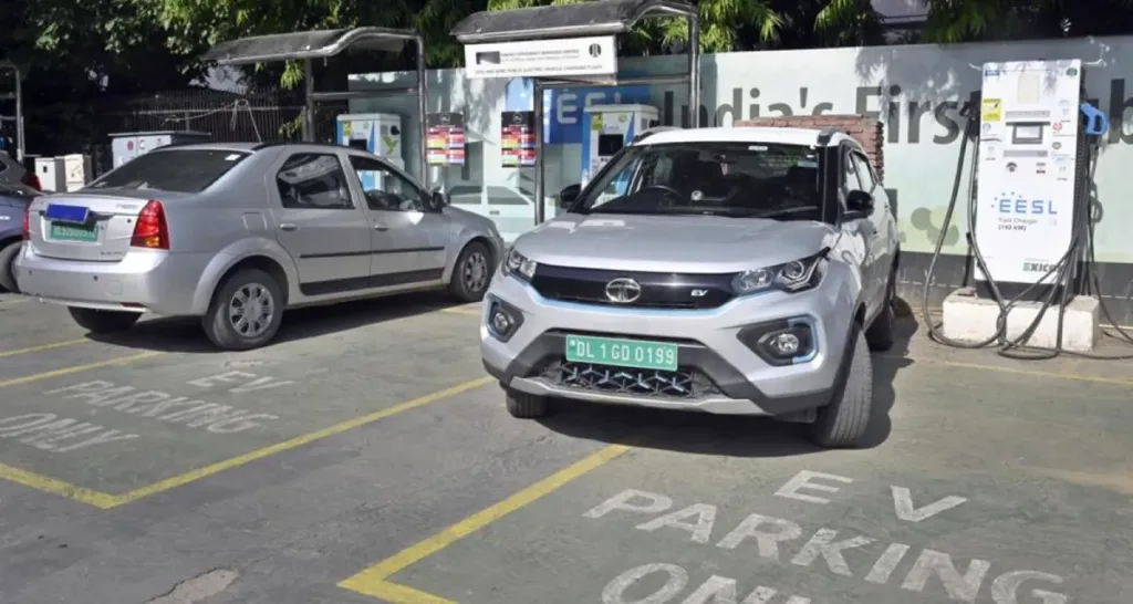 del Delhi’s Bold Move: The EV Transition That Will Transform Urban Mobility