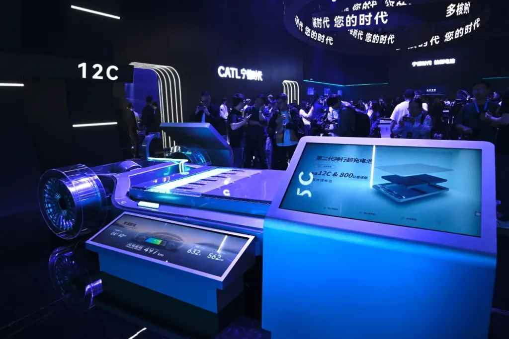 Dual-Power Battery Technology