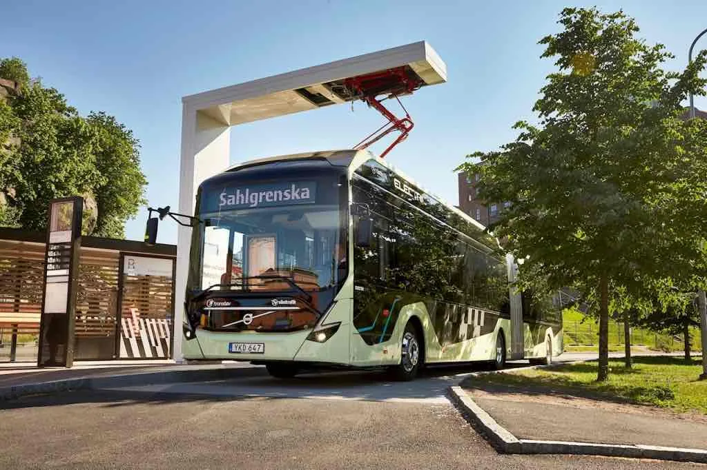 electric bus9 1 Electric Buses Hit Delhi Roads Starting May 2