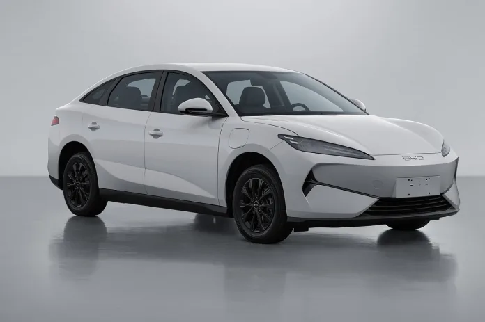 BYD launches the e7 electric sedan in China at CNY 104,000 (₹12.3L) with a 520km range. See features, specs, and why it’s a game-changer in budget EVs.