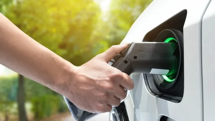 India launches a ₹2,000 crore plan to install 72,000 EV chargers, aiming to accelerate green mobility and support its growing electric vehicle market.