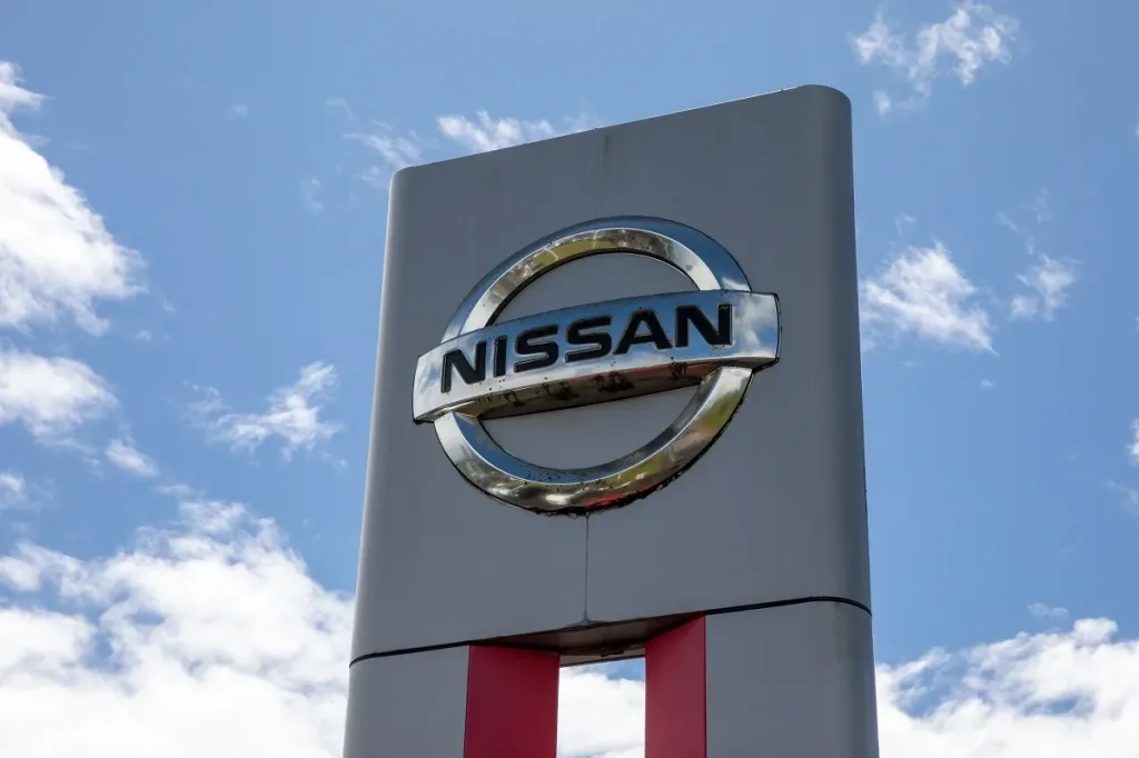 shutterstock2460769757 Nissan Cancels $1.1 Billion EV Battery Plant in Japan