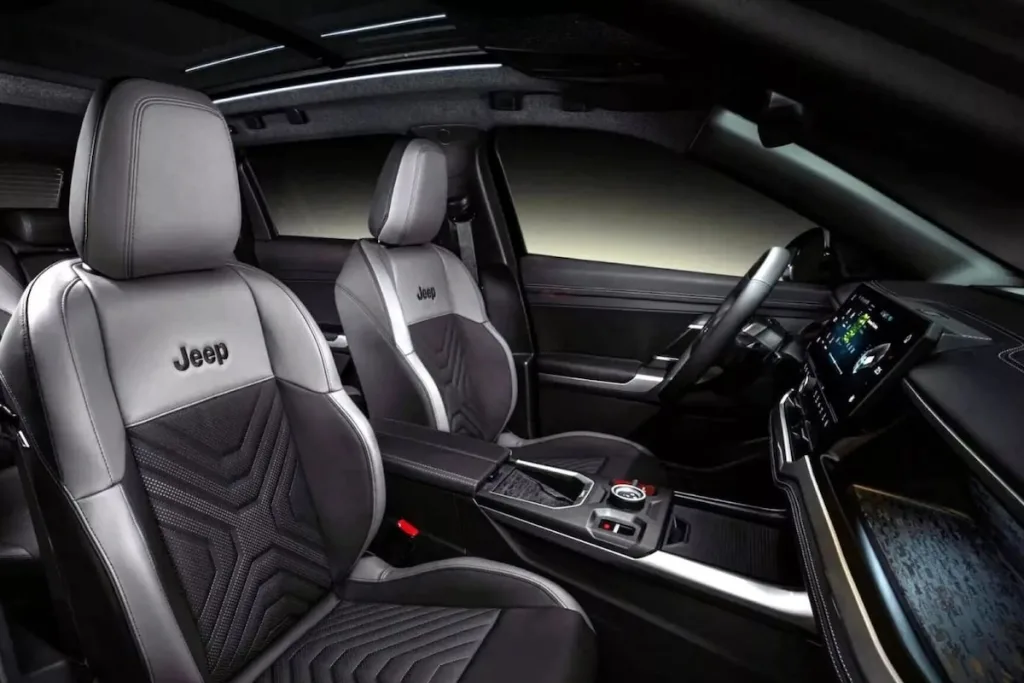 Interior: A Blend of Technology and Comfort