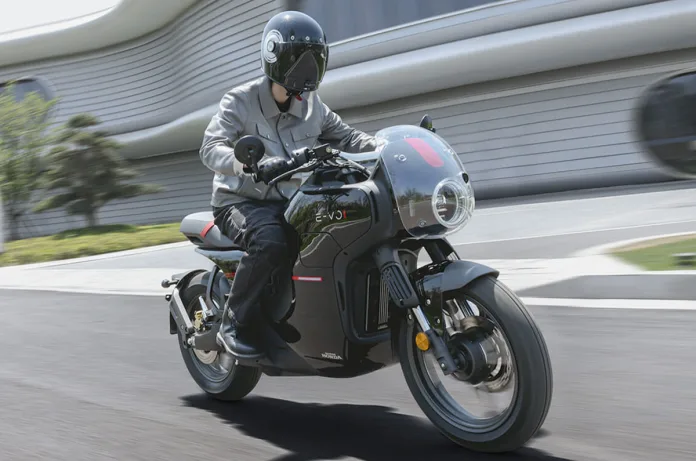 Honda EV O launched, its first electric bike in China, made for urban riders. Discover its smart features, eco-friendly design, specs, pricing, & more details.