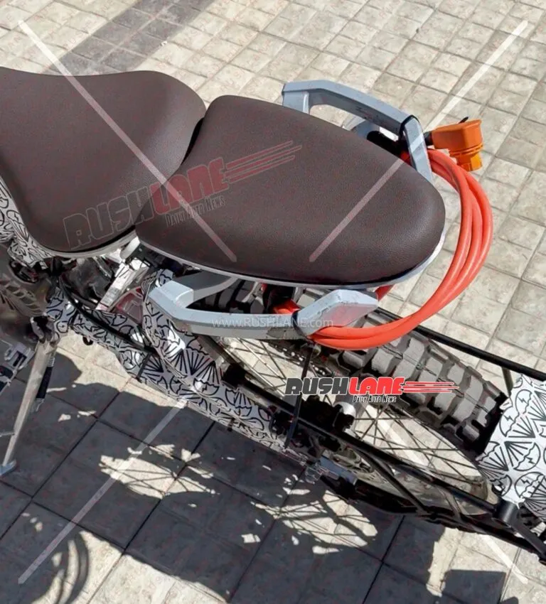 Royal Enfield's Flying Flea S6 Scrambler Spotted Testing in Ladakh's Harsh Terrain