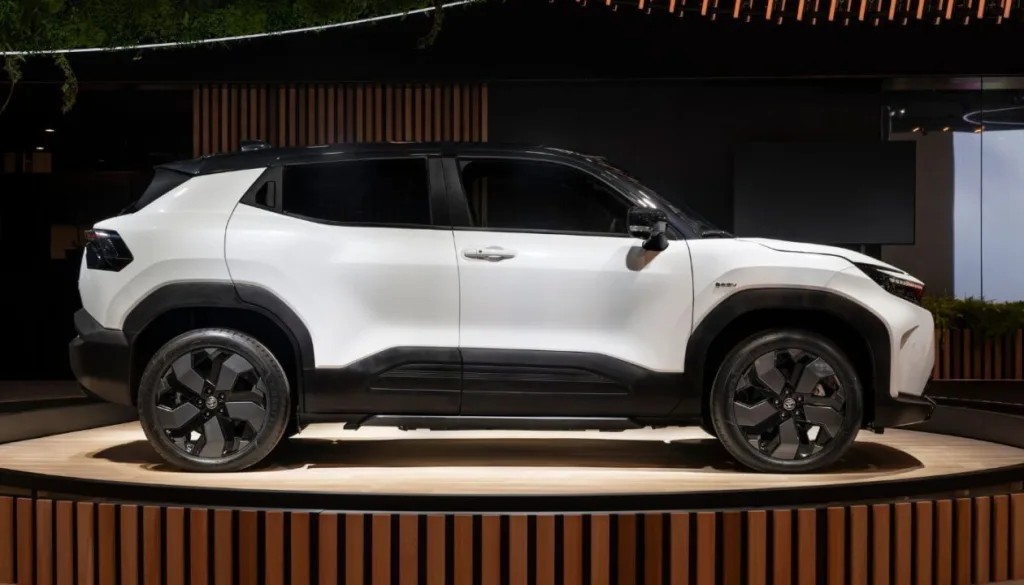 Toyota Urban Cruiser EV 