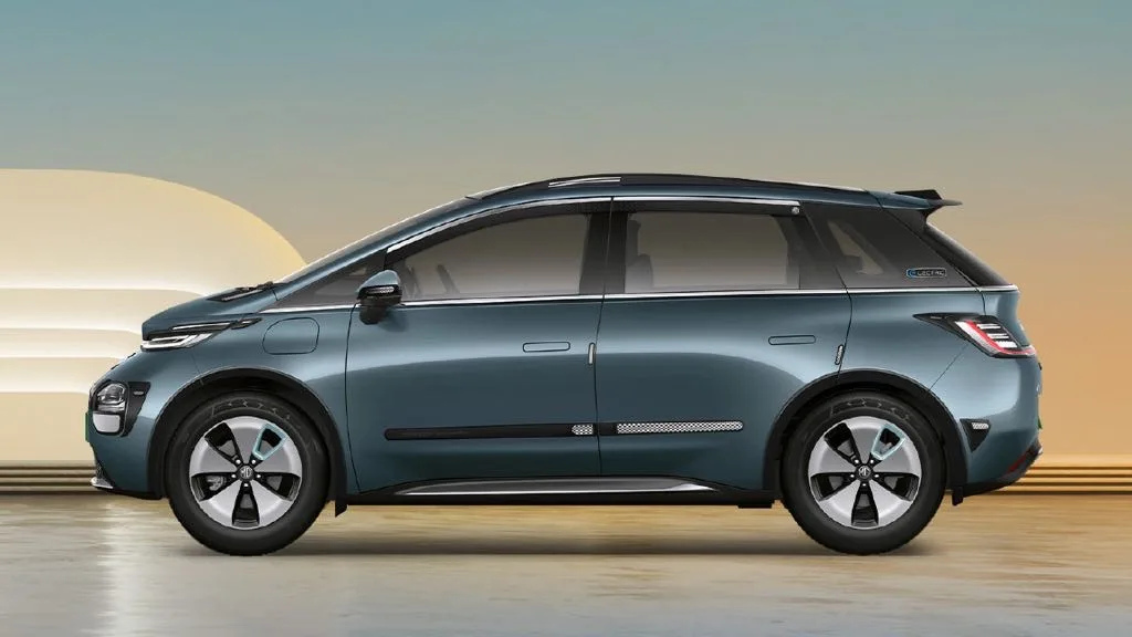 MG Windsor EV Price Hike: Rs 50,000 Increase Shocks Indian Buyers MG Windsor