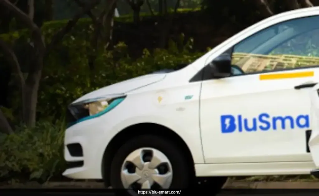 BluSmart Cabs Covered in Dust: Viral Video Leaves India Heartbroken