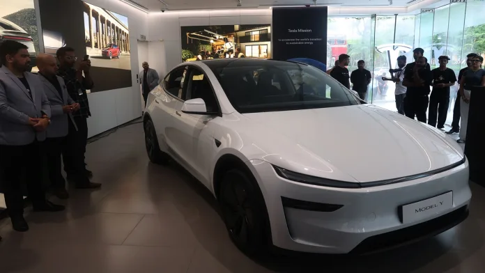 Tesla Opens India Booking: Model Y Finally Arrives at ₹59.89L