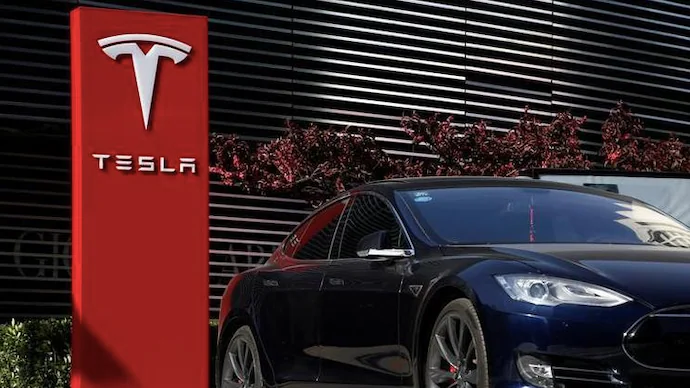 Tesla import duty 1200x768