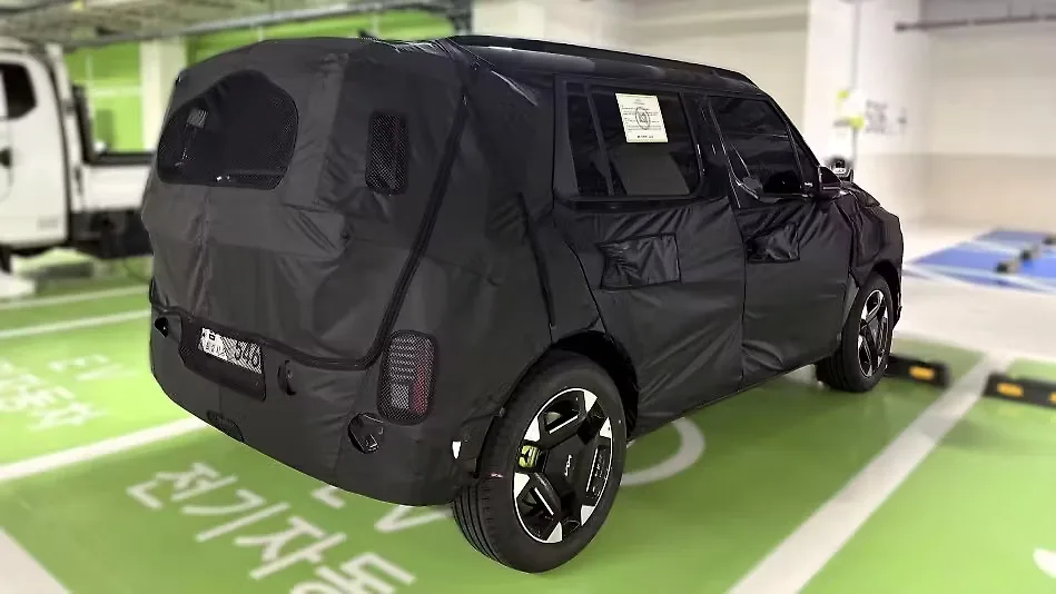 Kia Syros EV Spied: First Electric Crossover Launch Soon