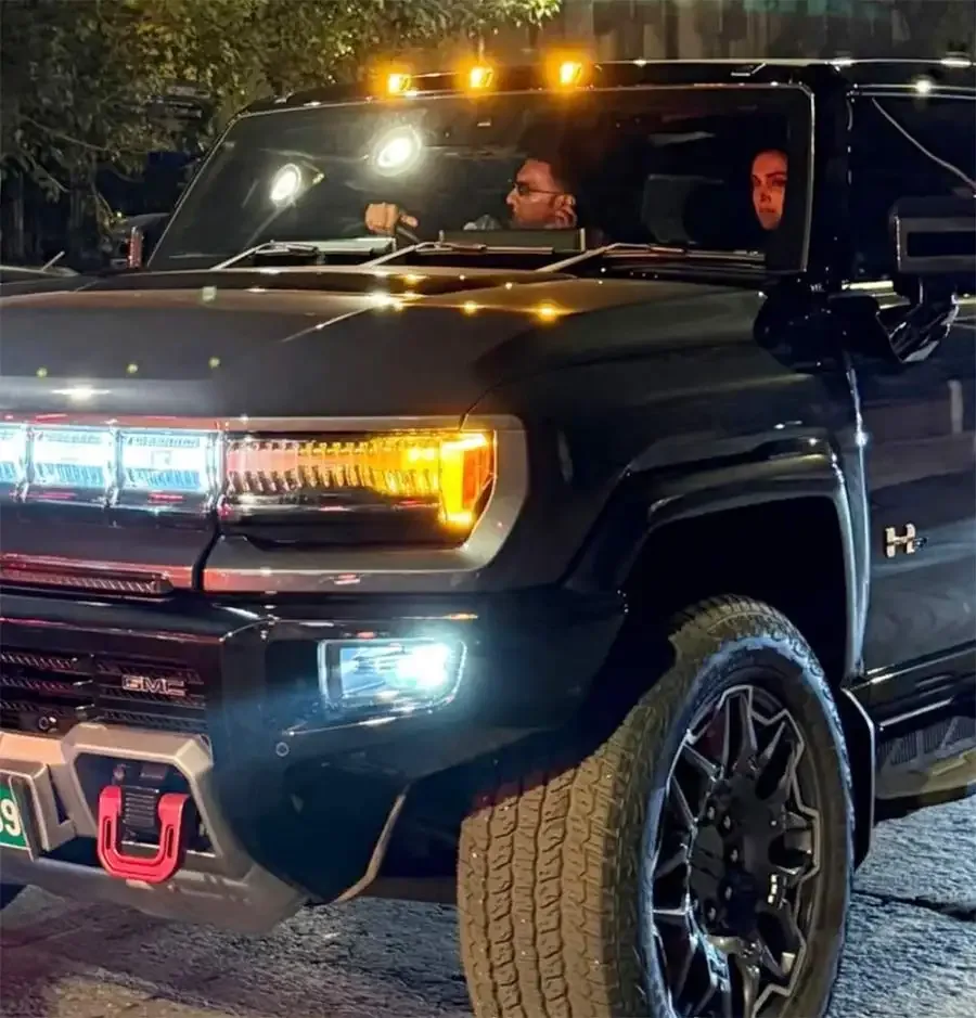 Ranveer Singh Drives Deepika in Hummer EV: Mumbai Date Night Image