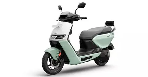 Hero Vida VX2 vs Ather Rizta: Which Electric Scooter Wins? Image