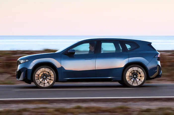 BMW iX3 2025: Game-Changing Electric SUV Unveiled