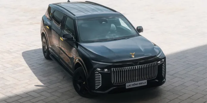 Vinfast armored lac hong 900 lx 1400 1350x675