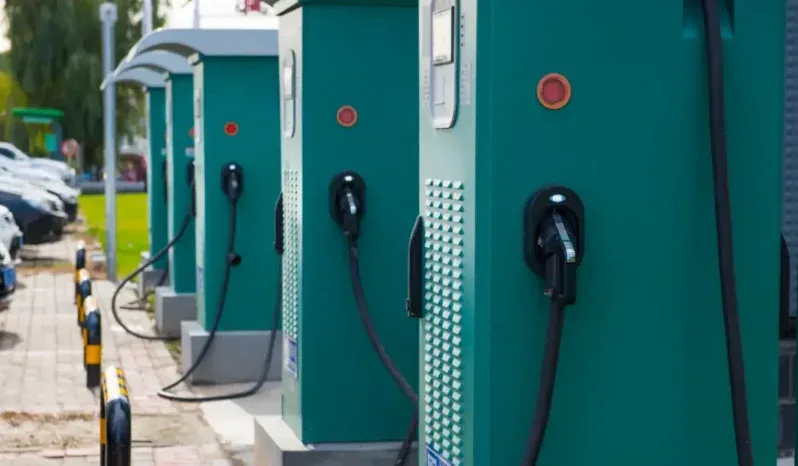 Karnataka Leads India EV Push: 1,500 Chargers Under PM E-Drive