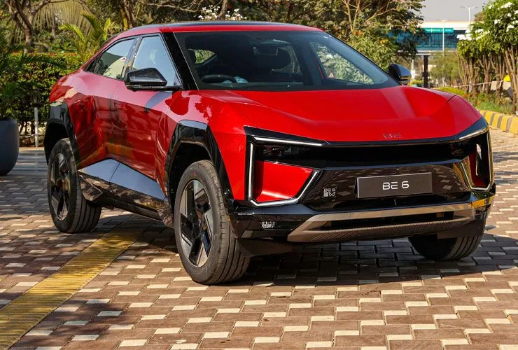 VinFast VF6 vs Mahindra BE 6: Best Value EV SUV in 2025 VinFast VF6