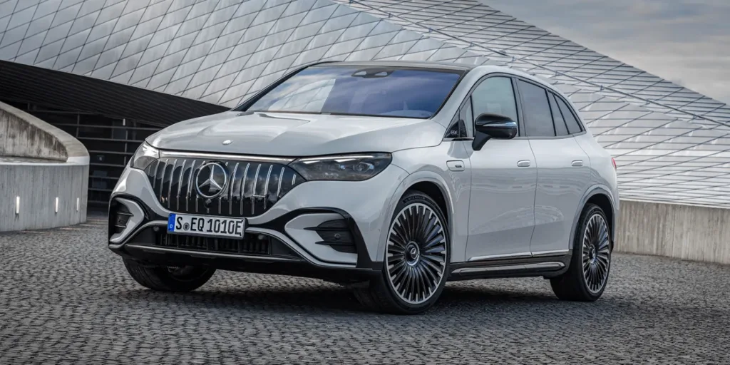 Mercedes benz eqe suv amg 2022 02 min 1400x700.png
