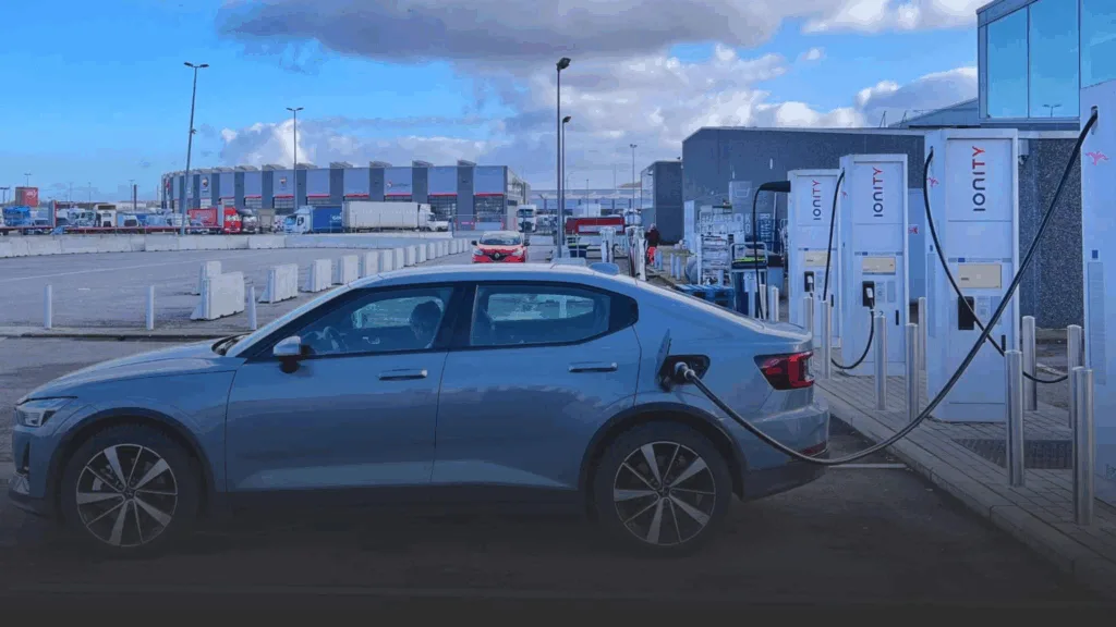 image 280 India EV Adoption Outpaces Charging Infrastructure Crisis