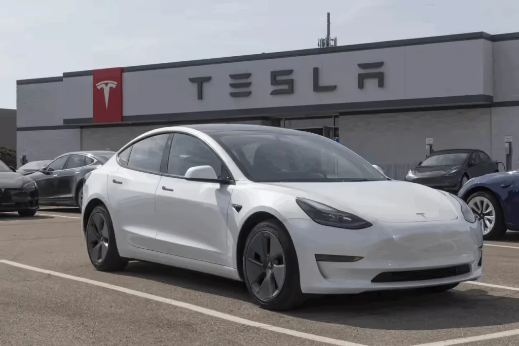 41% of EV Drivers Avoid Tesla Over Politics: What's Behind It? Tesla
