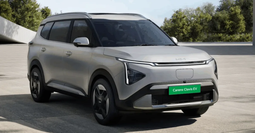 Mahindra XEV 9S vs Kia Carens Clavis EV: Battle of India's Electric 7-Seaters image 394 Mahindra XEV 9S vs Kia Carens Clavis EV: Battle of India's Electric 7-Seaters