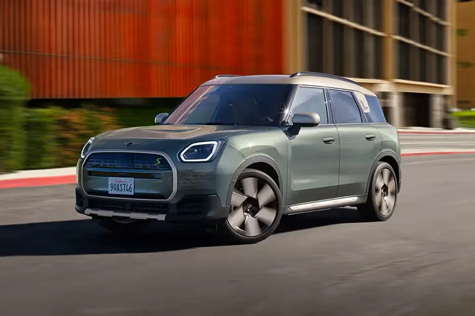 Mini Countryman SE All4 EV Launched in India at ₹66.90 Lakh: Powerful Luxury with 440 km Range Mini Countryman